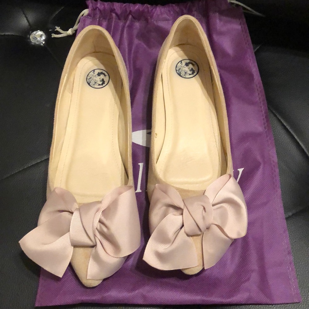 Cream beige bow embellished flat shoes size 38